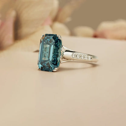S925 Sterling Silver Emerald-Cut Sculpted Ring