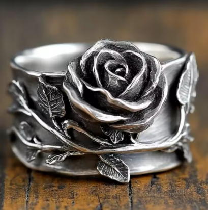 Vintage Silver Rose Ring