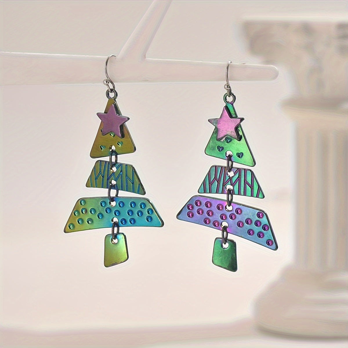 🎄Mixed Metal Christmas Tree Drop Earrings