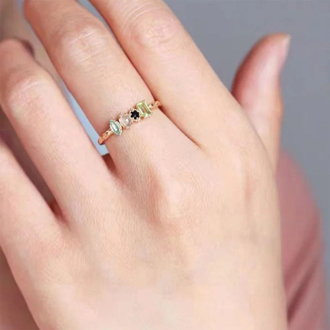 Personalized Multiple Stones Grandma Mom Family Ring