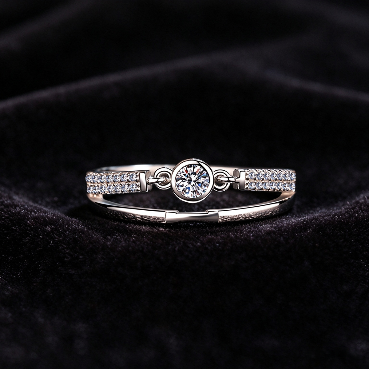 0.1 Carat Moissanite Ring, 925 Sterling Silver Interlocking Double Band Minimalist Ring for Women