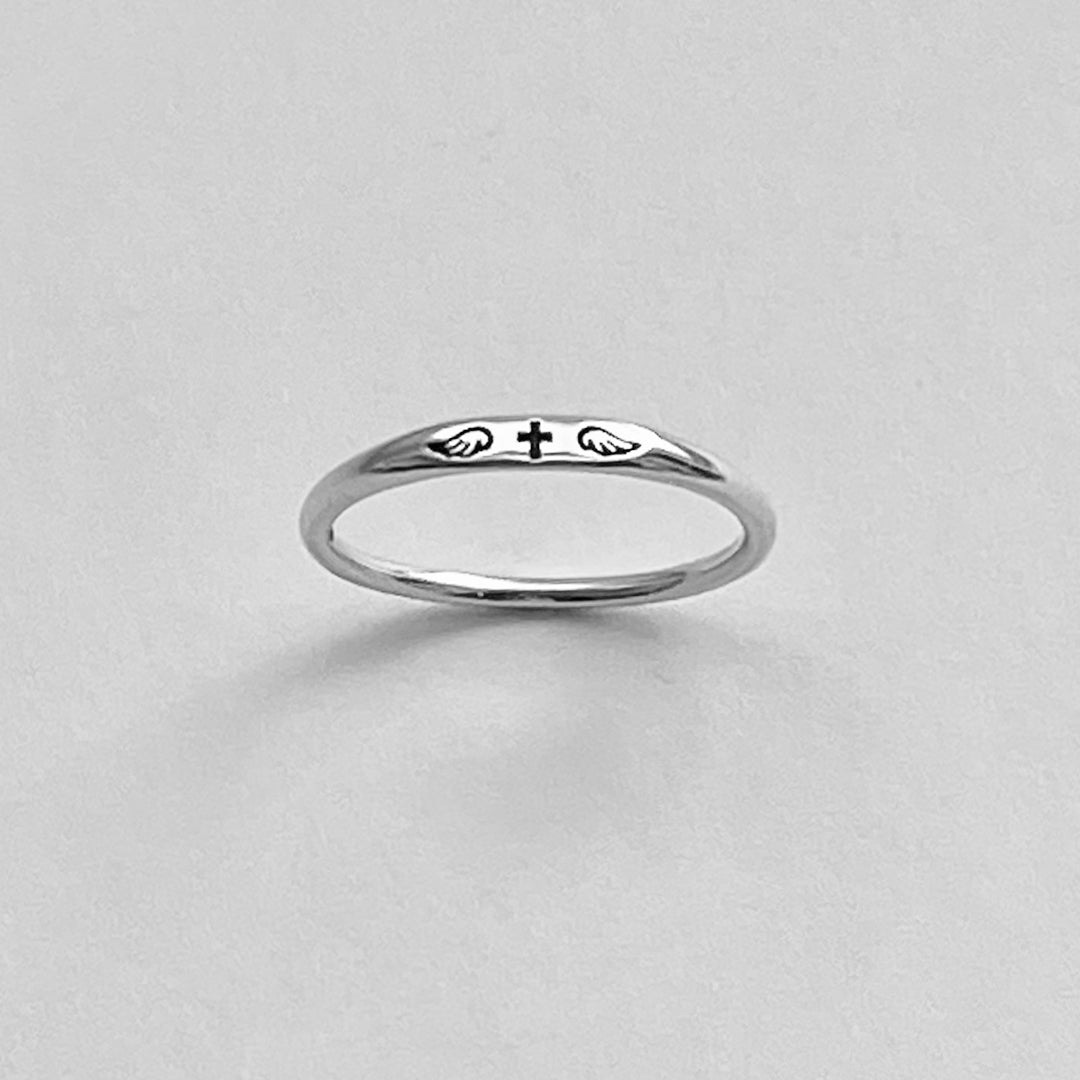 For Memorial - I Am Not a Widow Tiny Cross With Wings Ring