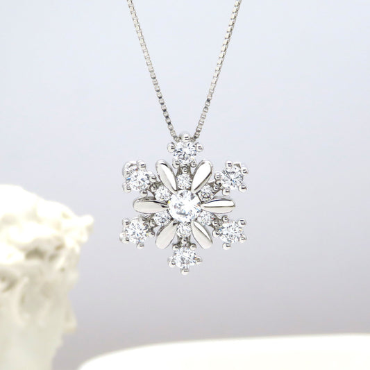 Zircon Snowflake Necklace