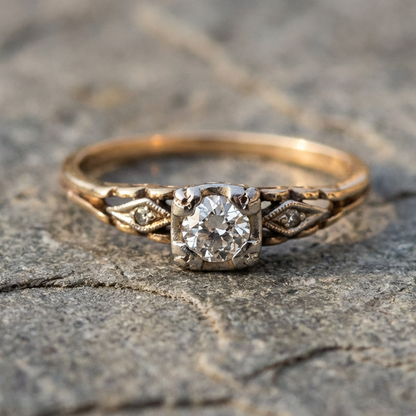Vintage Zirconia Fine Gold Ring