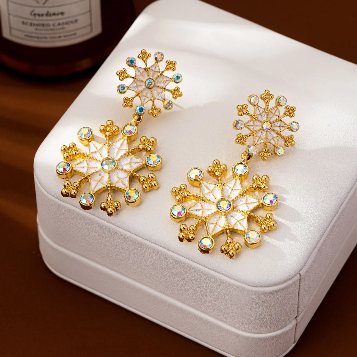 Vintage Inlaid Zircon Snowflake Flower Earrings