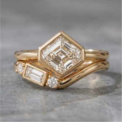 Vintage Two Piece Rhombus Moissanite Ring Set