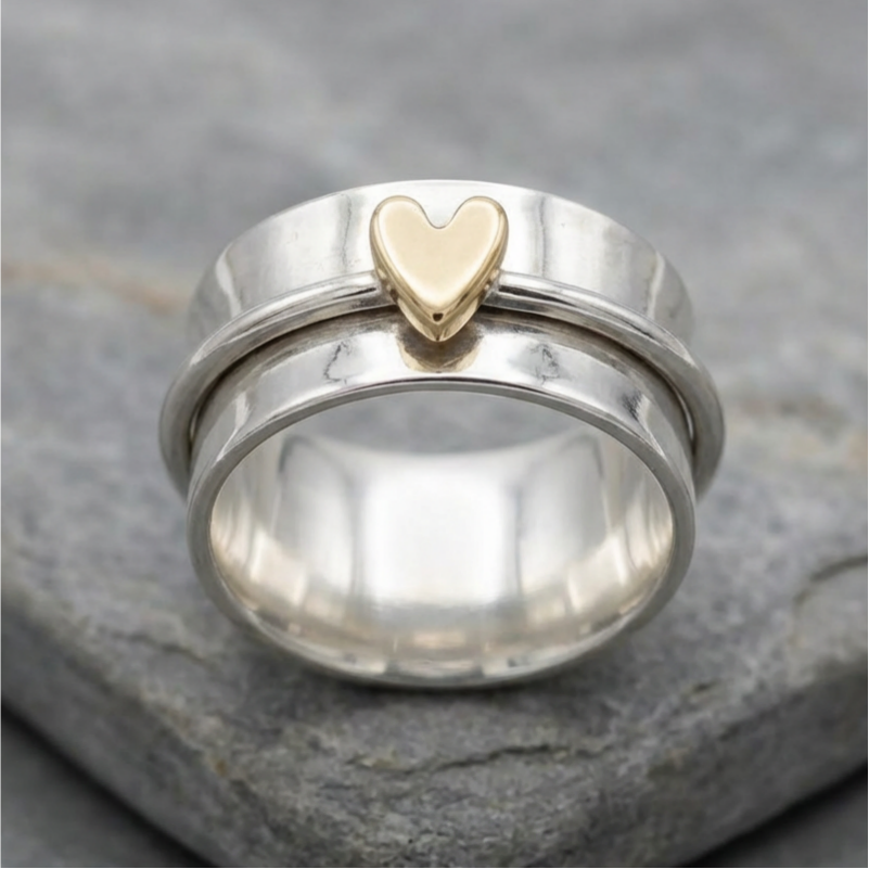Vintage Golden Heart Silver Ring