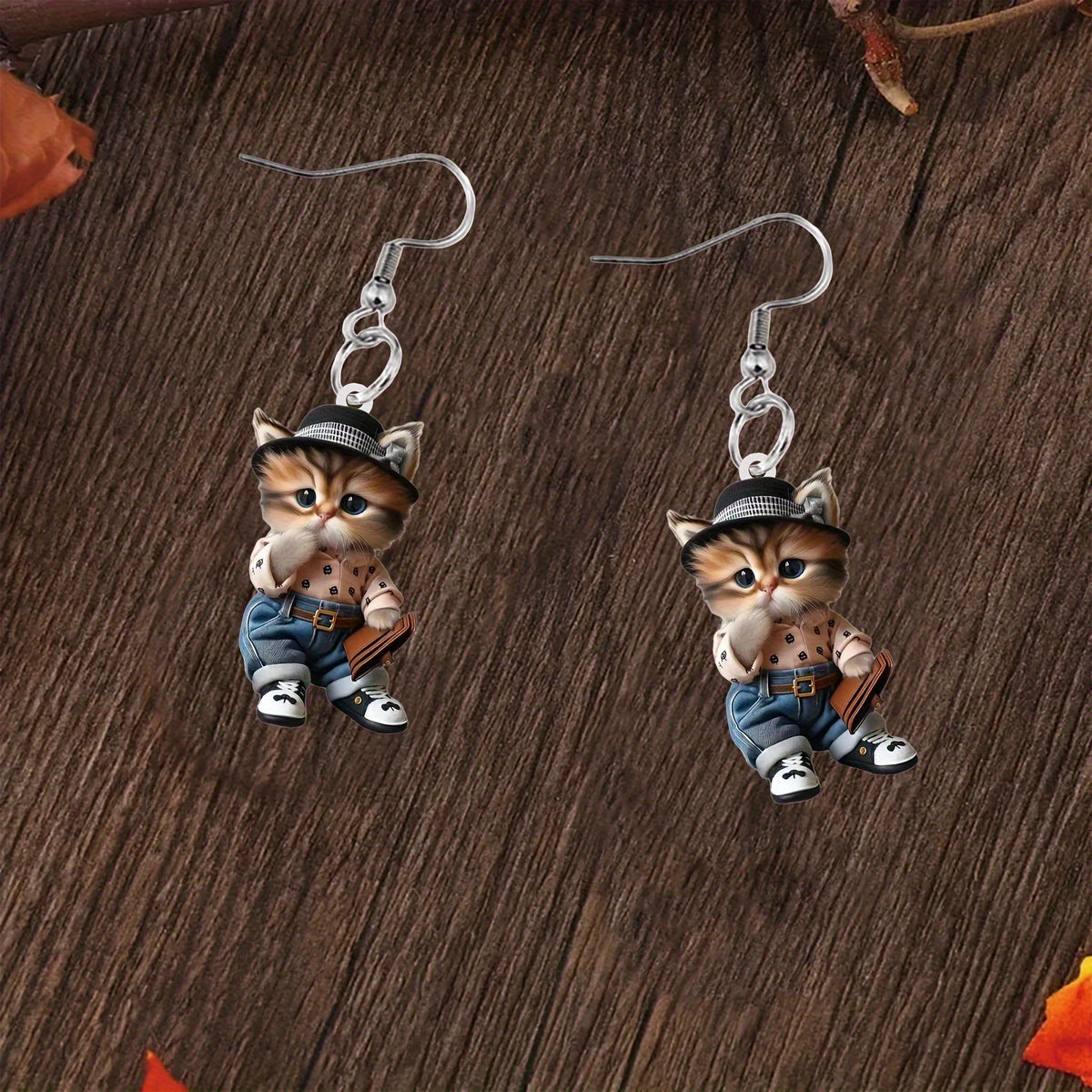 Cartoon Cat Decorative Pendant Earrings