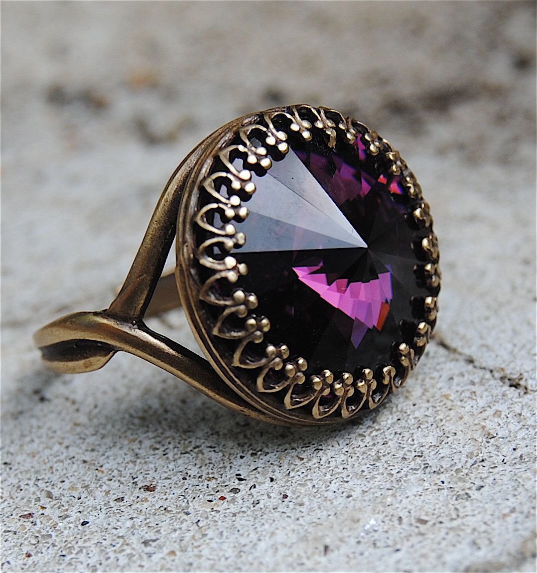Vintage Circular Purple Ring