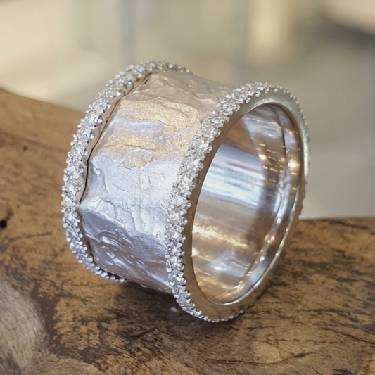 Vintage Silvered Zirconia Ring