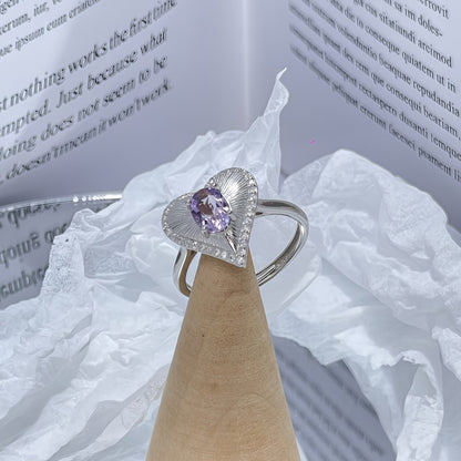 Amethyst Heart Ring – A Mother’s Day Gift of Timeless Love
