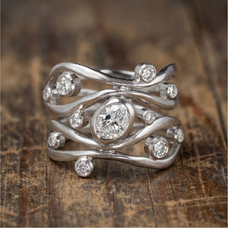 Vintage Silver & Zirconia Irregular Ring