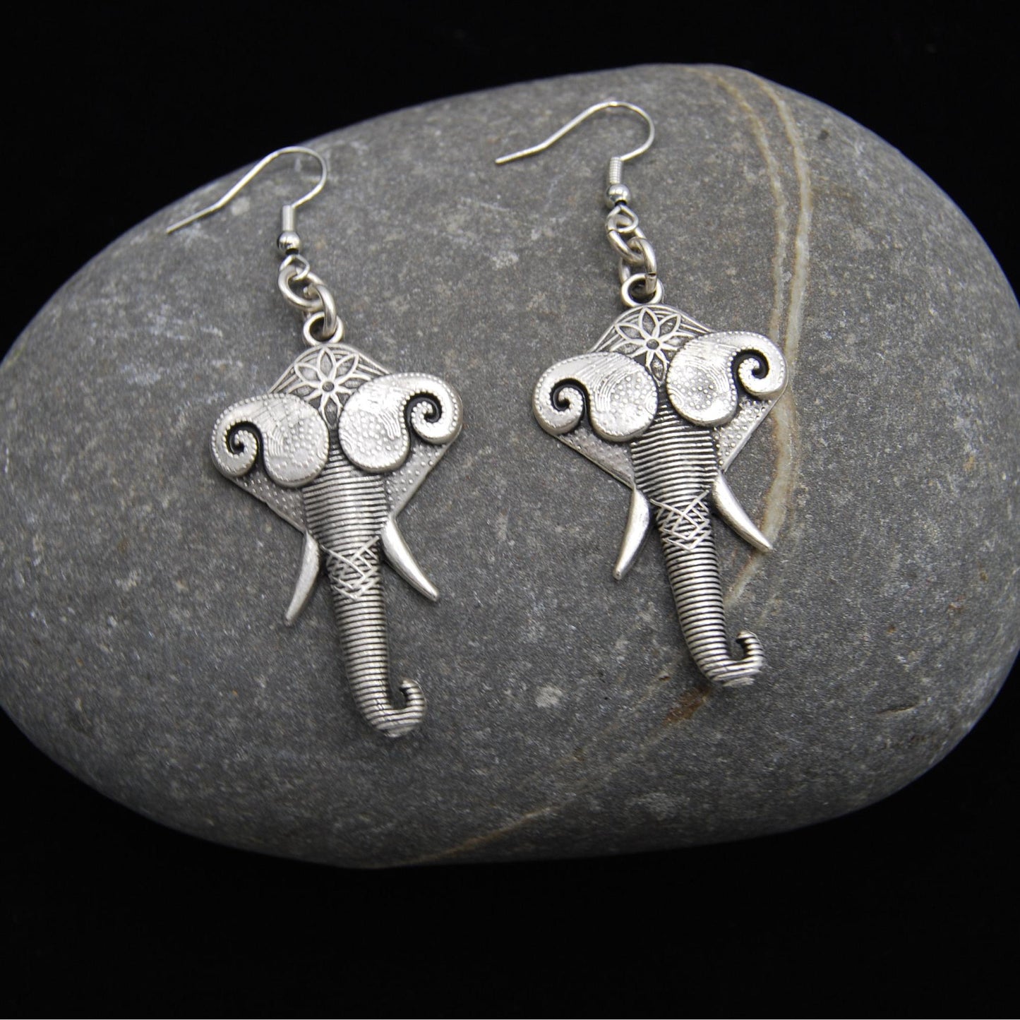 Vintage Silver Stylised Elephant Earrings